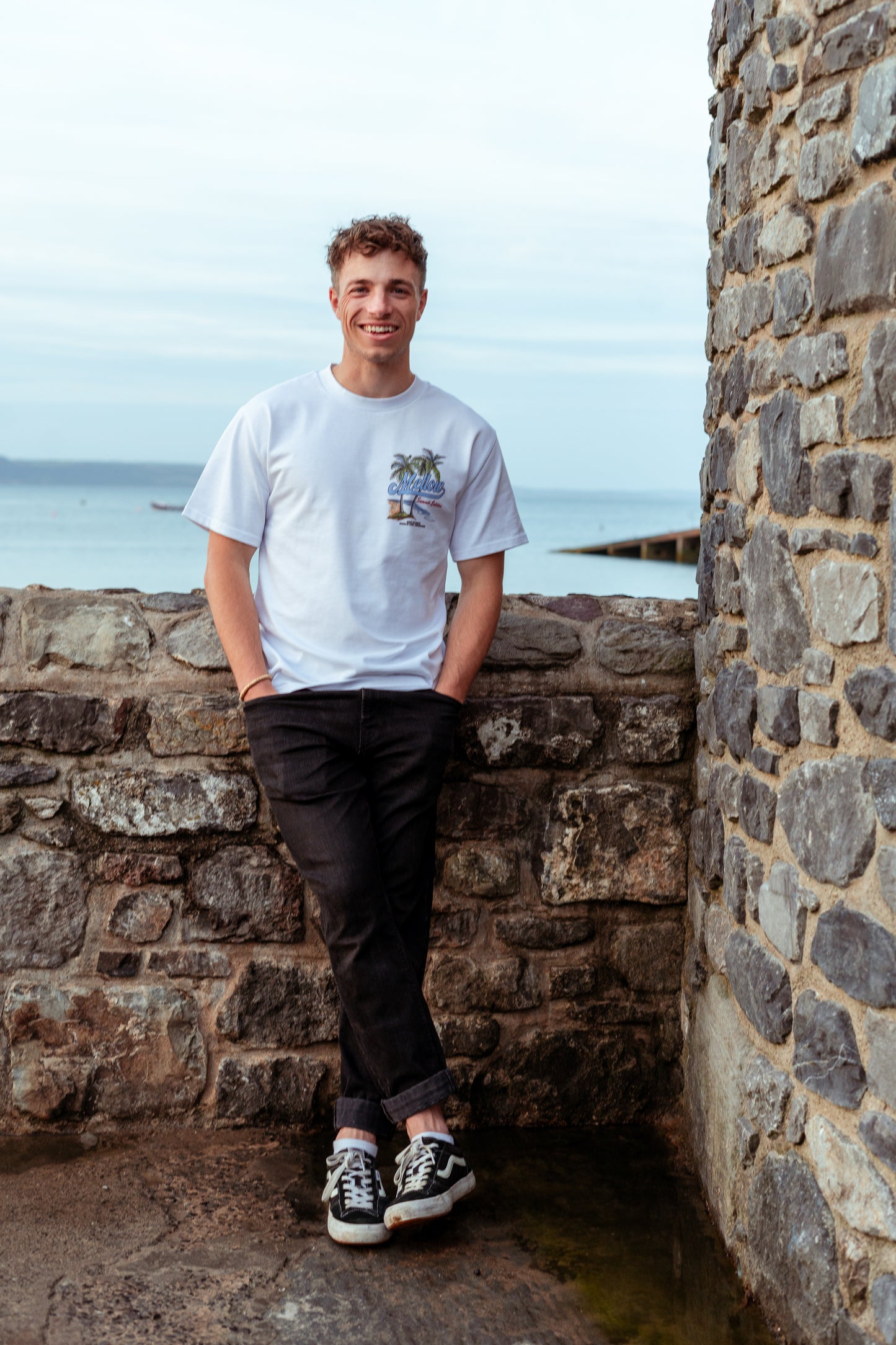 WHITE SUMMER TEE